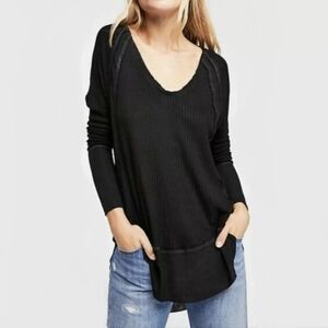 We the Free Womens XS Black Catalina V-Neck Thermal Top